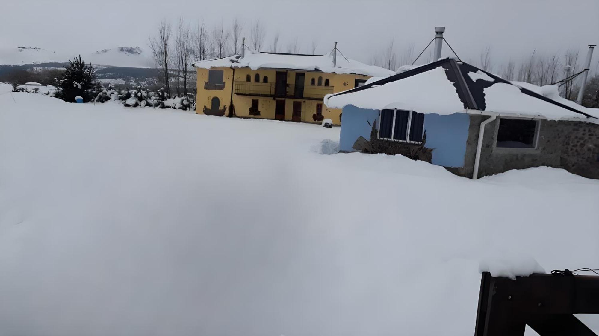 Arriba La Luna - Ecovilla Rural Trevelín Eksteriør bilde