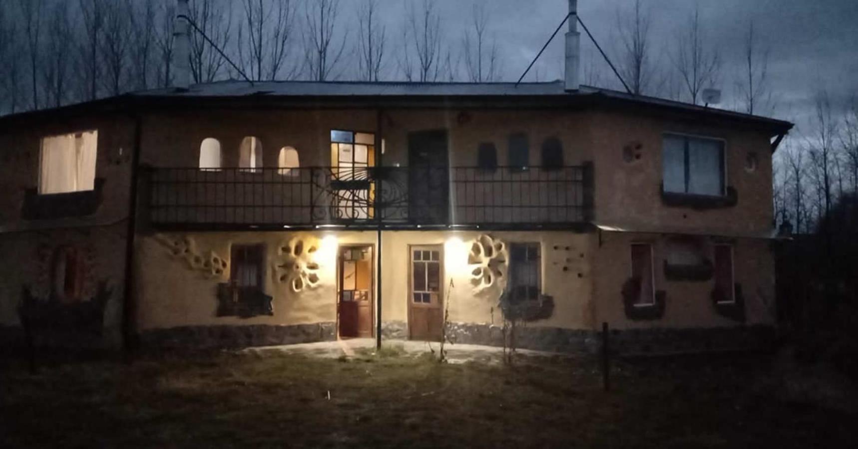 Arriba La Luna - Ecovilla Rural Trevelín Eksteriør bilde